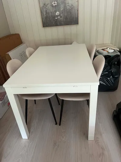 Spisestuebord